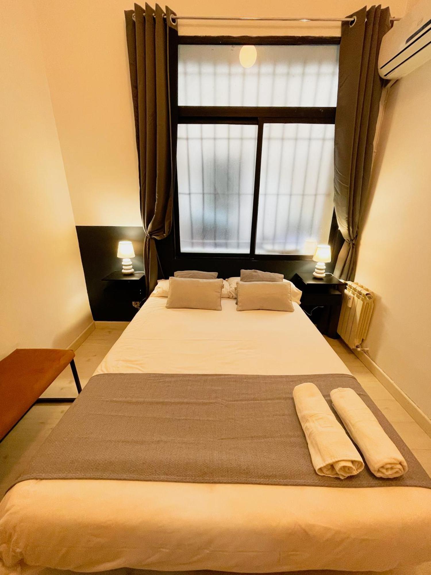 דירות מדריד Carretas Duplex Interior מראה חיצוני תמונה