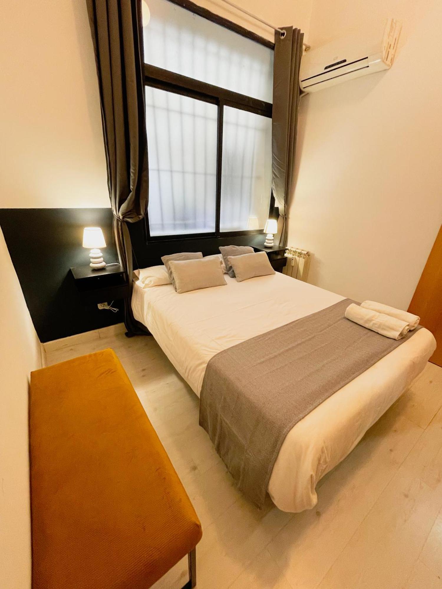 דירות מדריד Carretas Duplex Interior מראה חיצוני תמונה